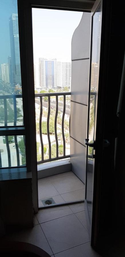 Platinum Hotel Apartments Abu Dhabi Esterno foto