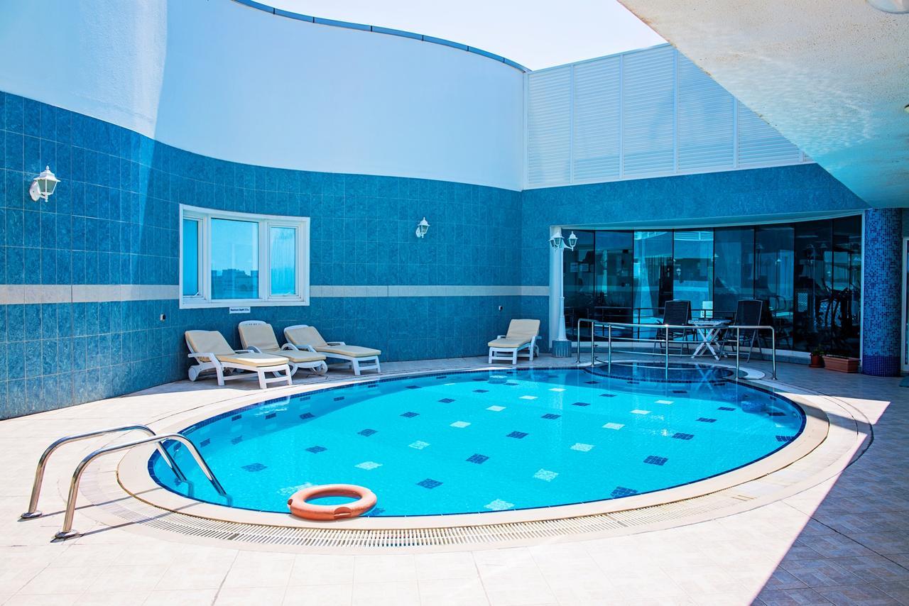 Platinum Hotel Apartments Abu Dhabi Esterno foto